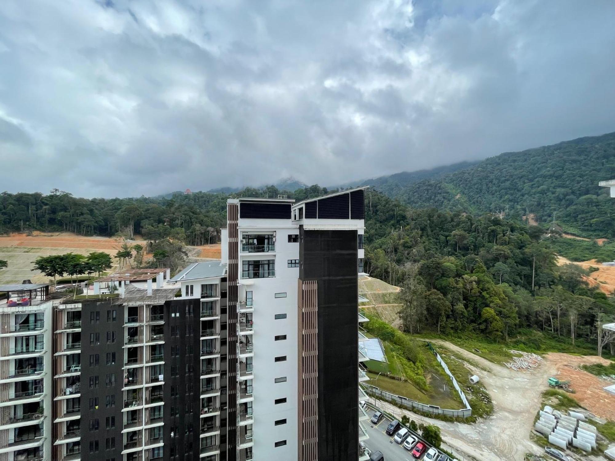 Midhill Apartment Genting 1507 By Aurorahomes Genting Highlands Exterior photo